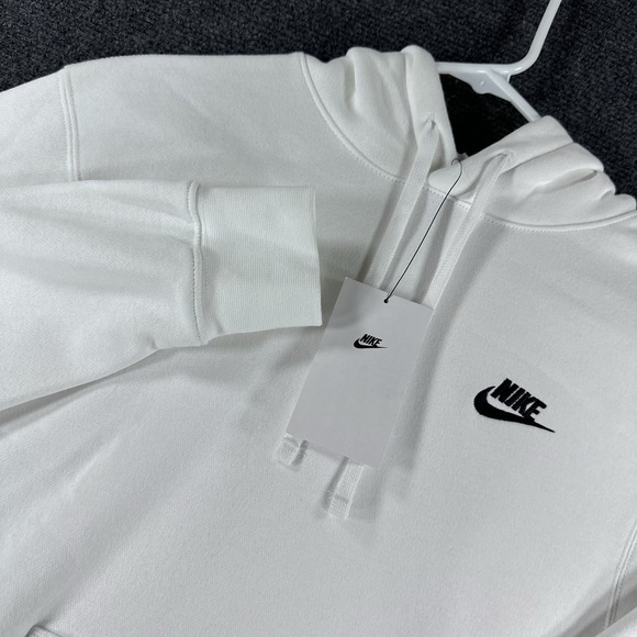 Nike Other - Nike Sportswear Club Fleece Pullover White Hoodie Men's Sz XS (BV2654 100)